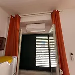 Thomas House * カターニア