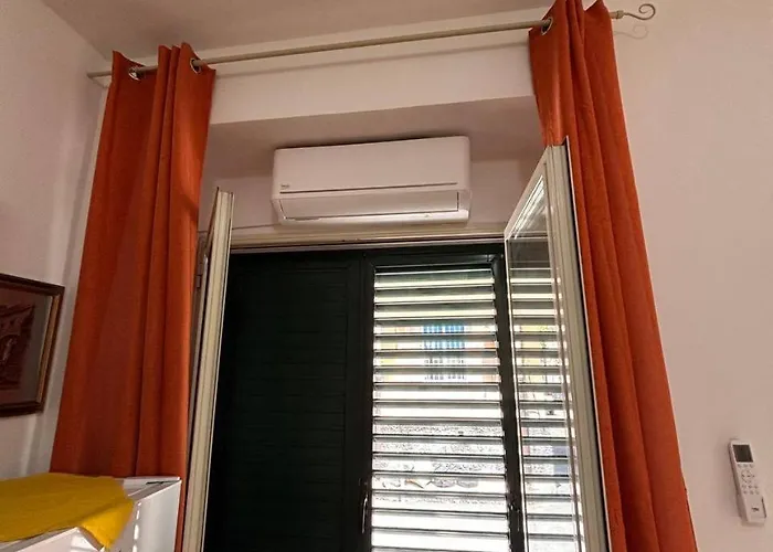 Thomas House * Κατάνια